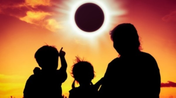 oman precautions solar eclipse times
