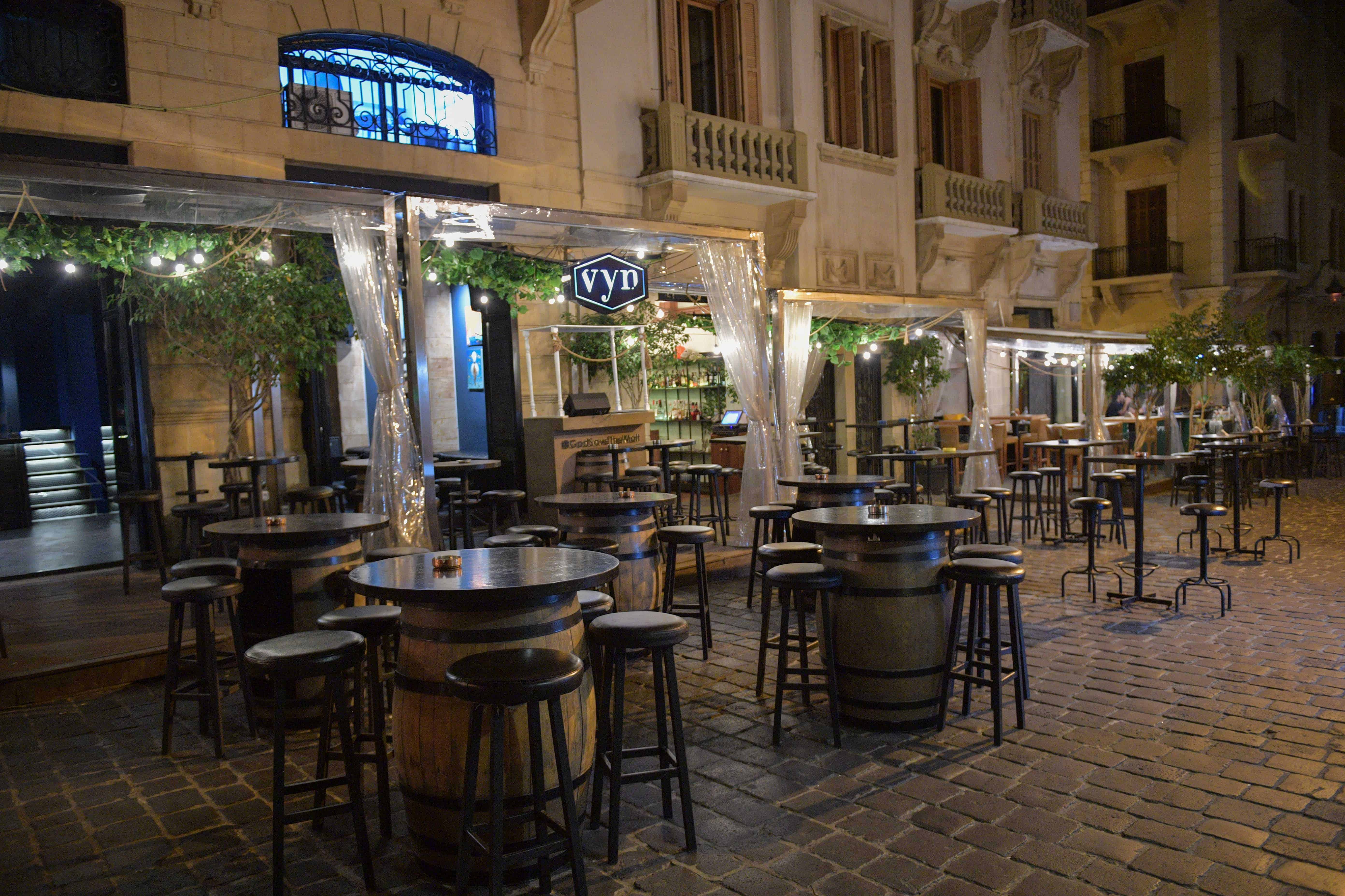 lebanon economic crisis outlets hotels