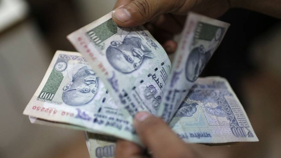 india rbi rupee doesn hit