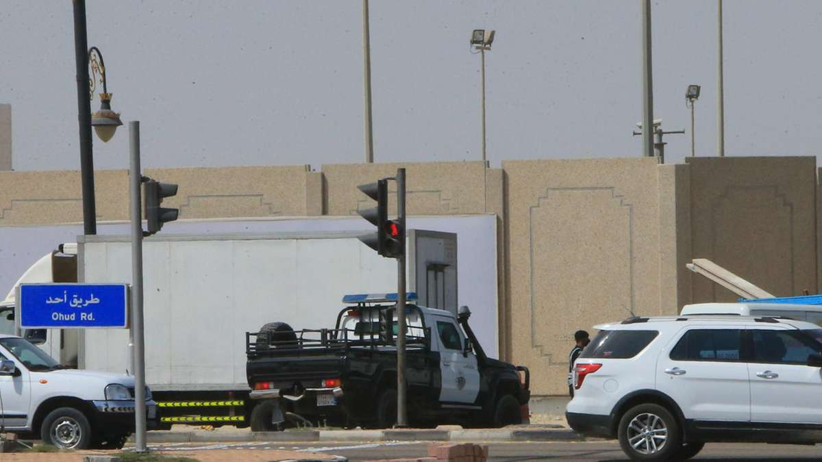 saudi-arabia travel toll ban regional