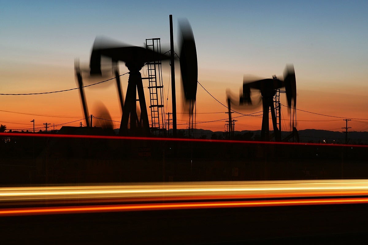 energy oil experts market stocks