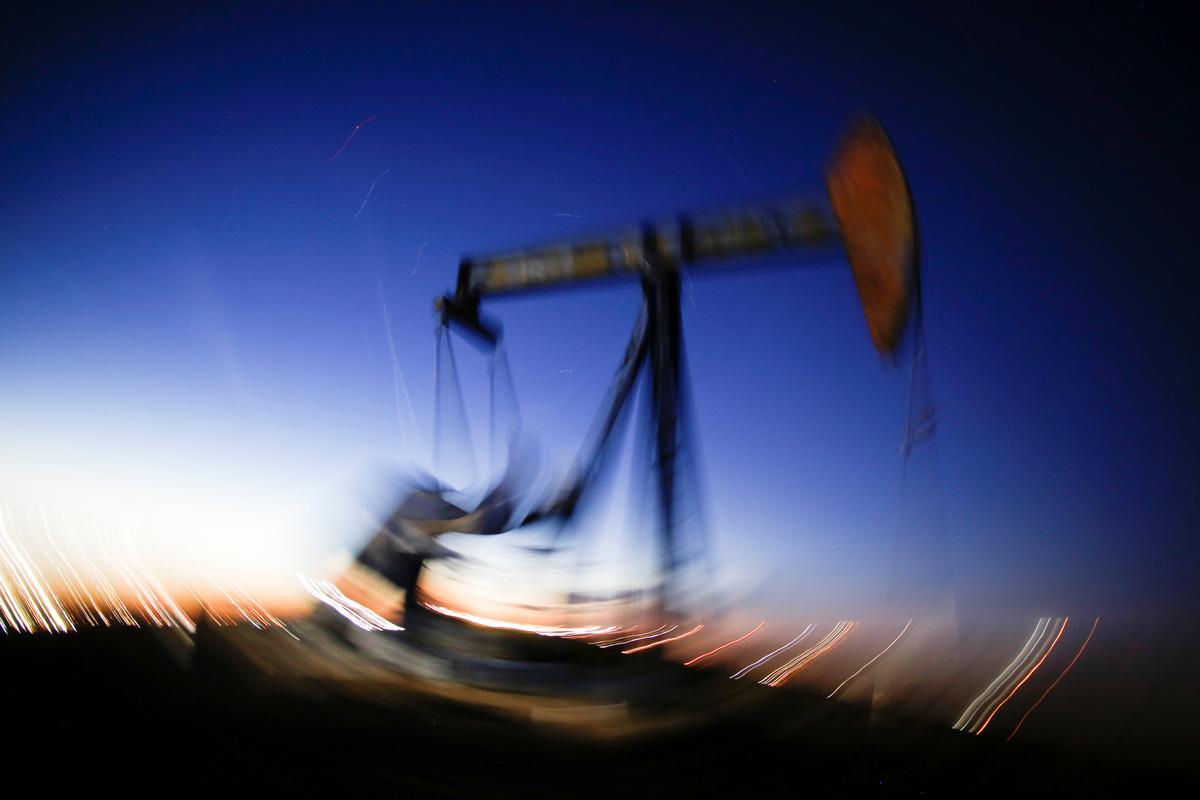 spending oil global crude crash