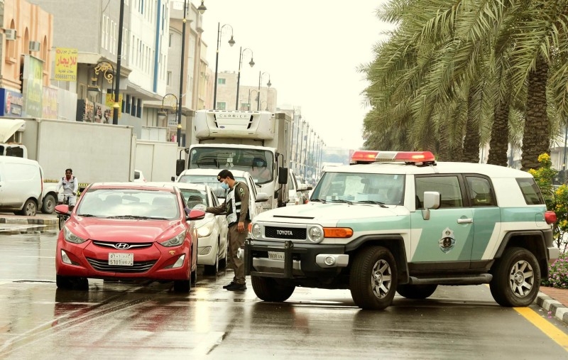 saudi health curfew violating arrested