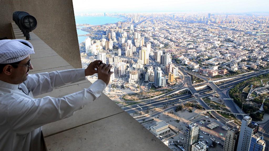 kuwait interest smes banks financing