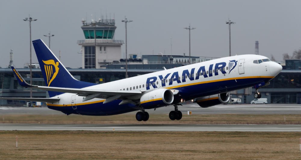 ryanair irish airline jobs virus