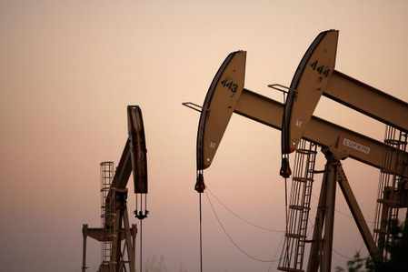 oil upstream investment gas mideast