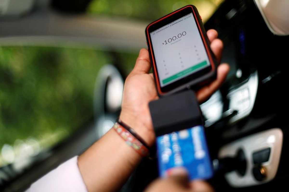 uae consumers digital payments cashless