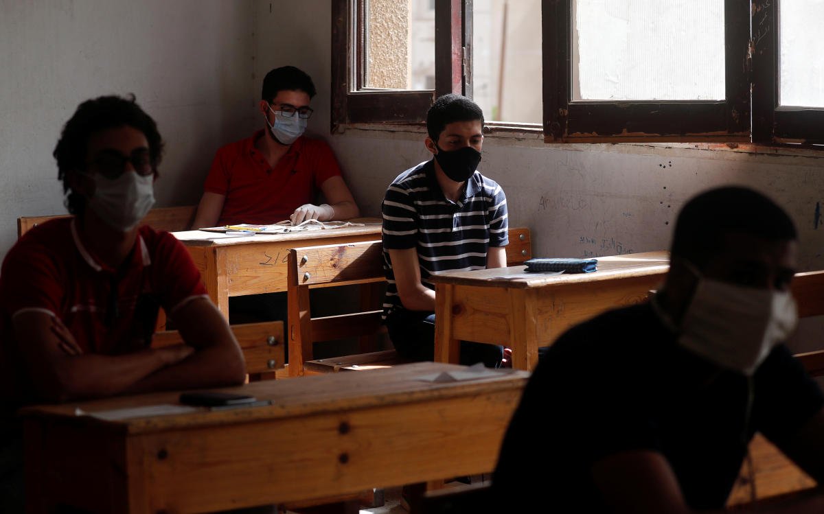 egypt school pupils head exams