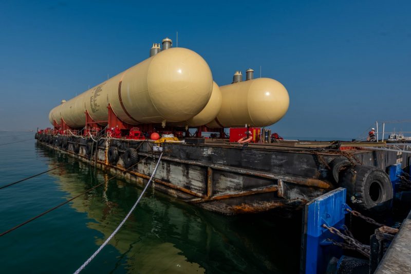 duqm oil refinery mammoet contracts