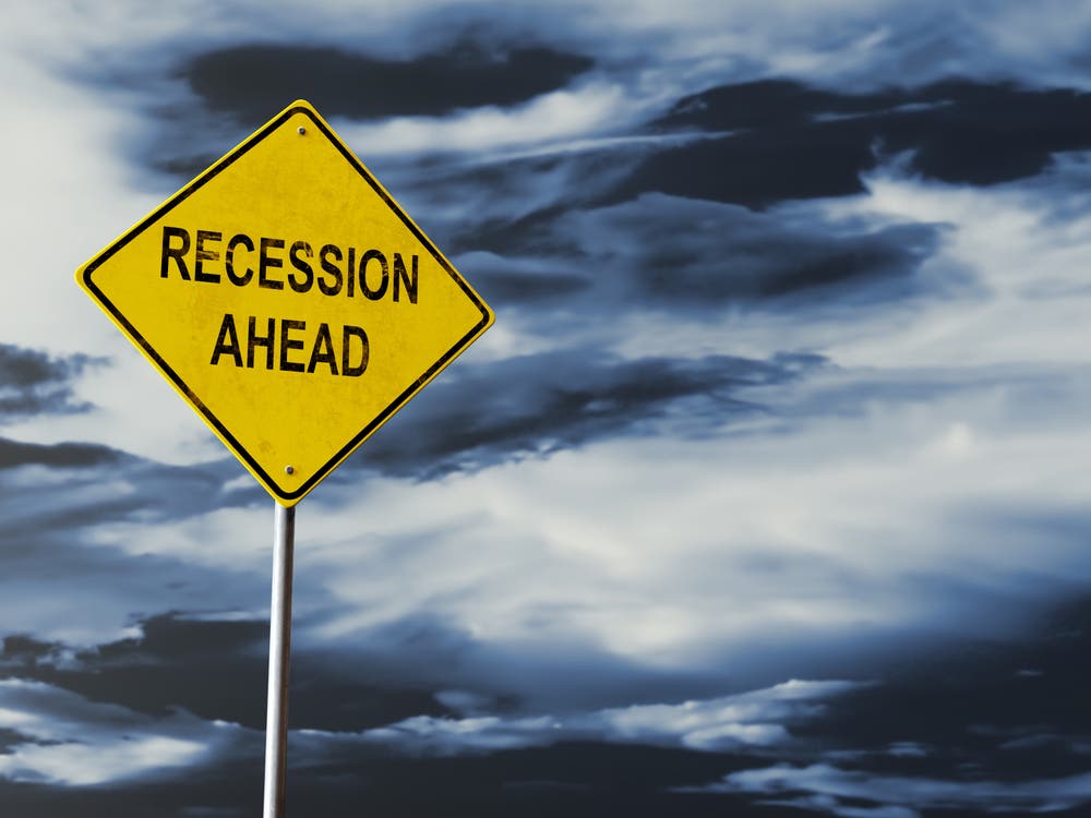 mena fear recession lingers economic
