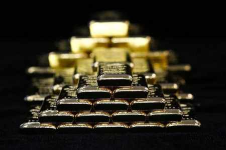 gold economic recovery hopes risk