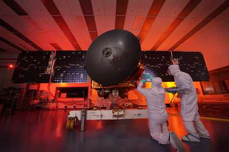 spacecraft mission hope probe liftoff