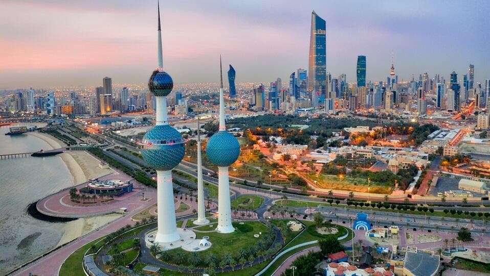 kuwait transfer private sector expats